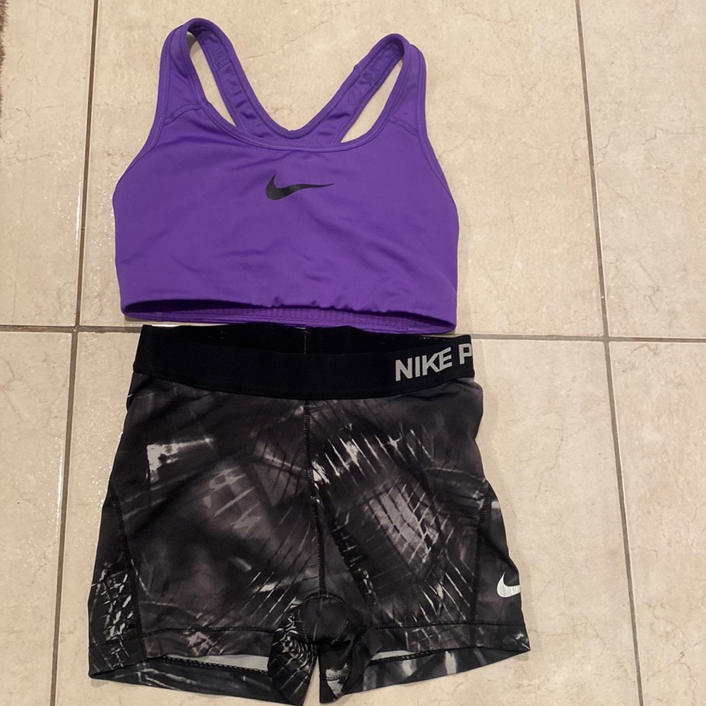 nike pro set
